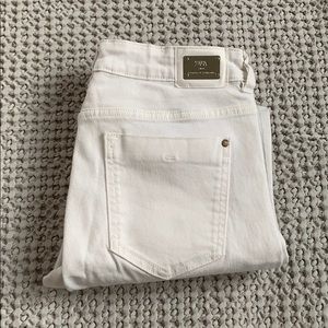 Zara | White Skinny Jeans